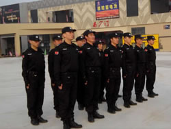 深寶華的專業(yè)服務為我們廣場的順利運營提供了安全保障！